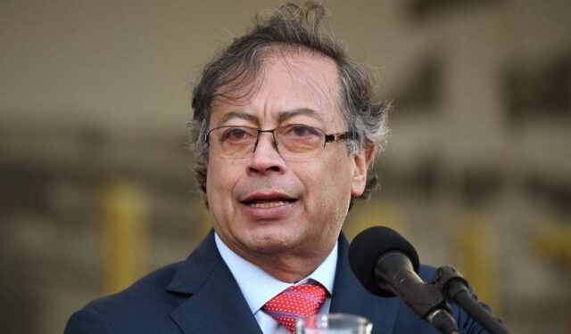 Petro llega a Venezuela este #18Nov para reunirse con Maduro