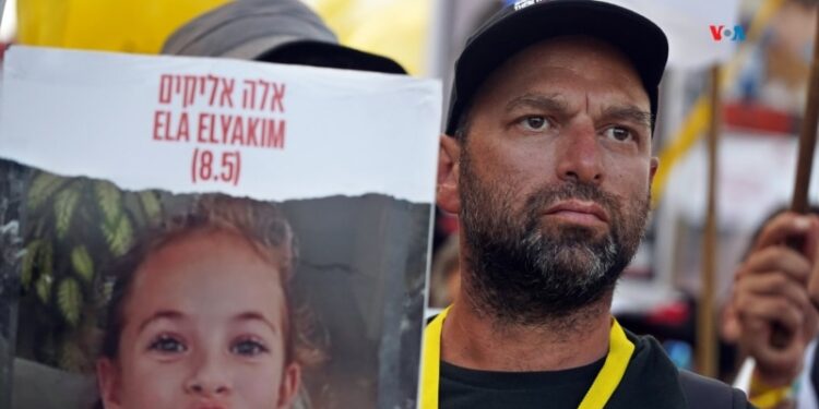 EN FOTOS Libertad para secuestrados por Hamás piden los marchantes que llegaron este sábado a Jerusalén