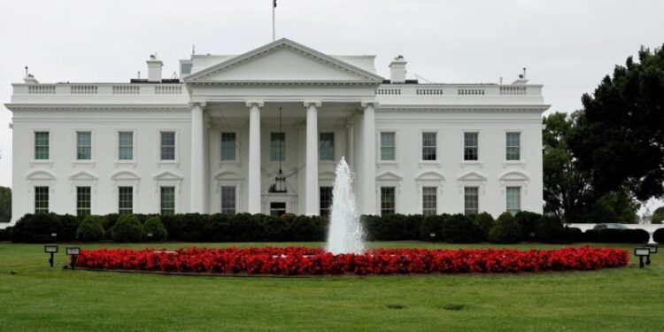 Venezuela arrestó a estadounidense solo días después de primer relajamiento de sanciones