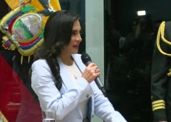 Vicepresidenta de Ecuador acepta designación en Israel, pero admite distancia con presidente Noboa