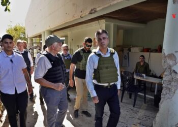 En Fotos | Jefe de la diplomacia europea visita Israel y le pide que la ira no le consuma