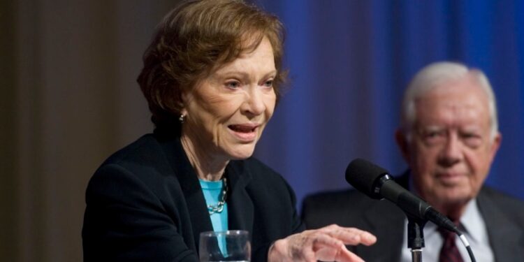 EE. UU: Expresidentes rinden homenaje a Rosalynn Carter