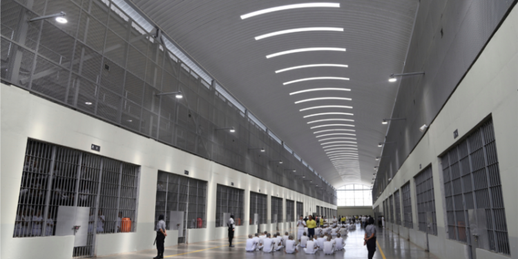 El caso de un cabecilla de la Mara Salvatrucha extraditado a EEUU desata una investigación en El Salvador