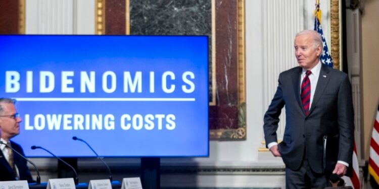 Biden convoca a nuevo Consejo sobre Resiliencia de la Cadena de Suministros