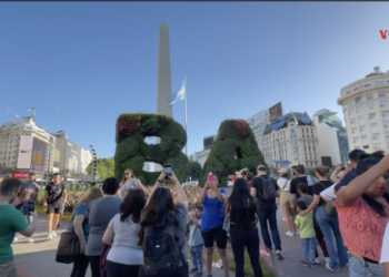 Argentina entre esperanzas, dudas y preocupaciones mientras Milei saborea la victoria