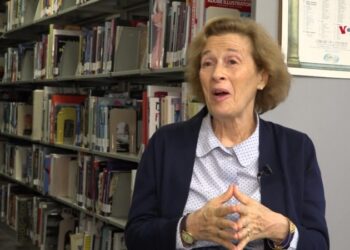 Julia Navarro a la VOA: “Una de las ventajas que te da la edad es que eres más libre para decir lo que te da la gana”