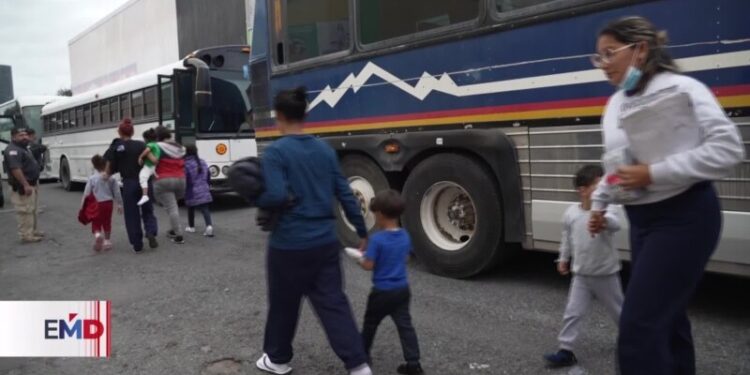 Continúa detención y puesta en libertad de migrantes irregulares en la frontera sur de EEUU