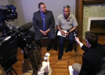 Periodista mexicano obtiene asilo en Estados Unidos tras un proceso de 15 años