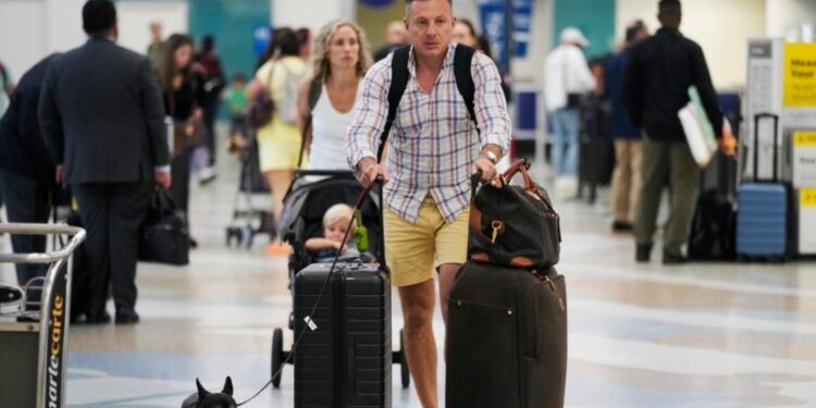 Millones viajan por todo EEUU