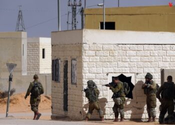 Guerra sin disparos en Little Gaza, la ciudad fantasma donde entrena el ejército israelí