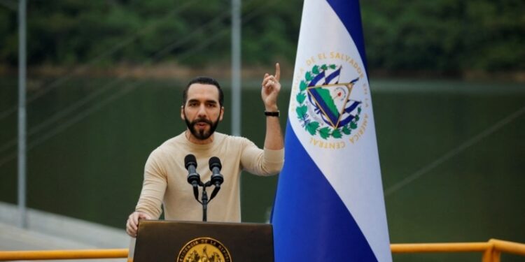 Bukele arrasaría en elecciones presidenciales de El Salvador en 2024: encuesta