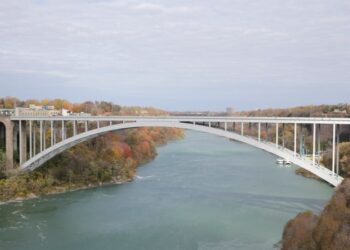 Explosión en cruce fronterizo EEUU-Canadá