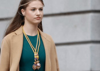 La razón por la que la princesa Leonor lleva las uñas sin pintar como la reina Letizia