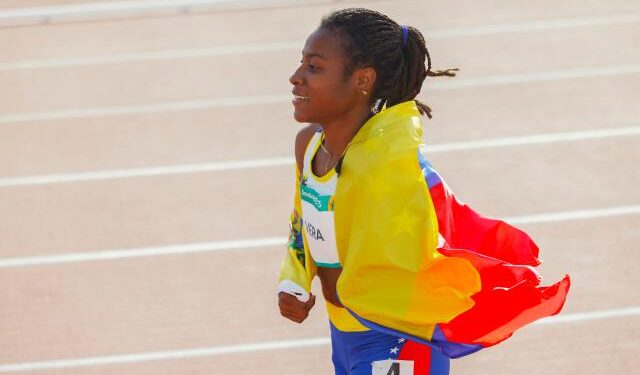 Venezolana Lisbeli Vera conquistó el oro en los 200 metros T47 en Santiago (Video)