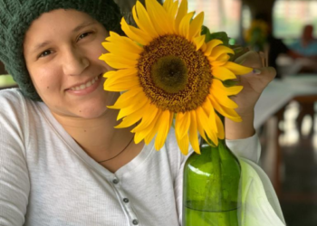 Accesorios con propósito: El cáncer y las ganas de vivir la llevó a emprender en Venezuela