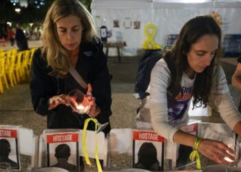 Israel y Hamás consolidan un pacto que permitirá la liberación de 50 rehenes y cuatro días de tregua