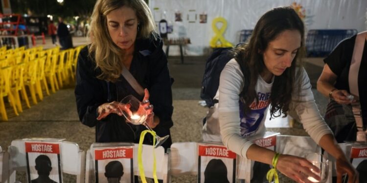 Israel y Hamás consolidan un pacto que permitirá la liberación de 50 rehenes y cuatro días de tregua