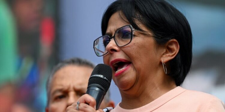 Las 5 principales noticias de Venezuela hoy: cedulación exprés antes del referendo; UE alivia sanciones, y más