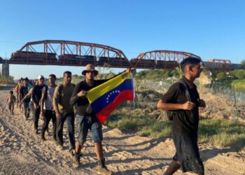 Cuatro vuelos y alrededor de 520 migrantes deportados desde EEUU a Venezuela