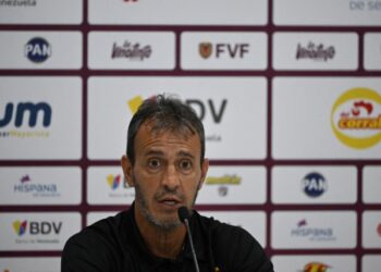 Fernando Batista afirmó que solo piensa en tratar de vencer a Perú en Lima