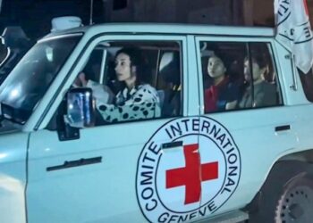 Los 13 rehenes israelíes liberados el #24Nov se encuentran en buen estado de salud