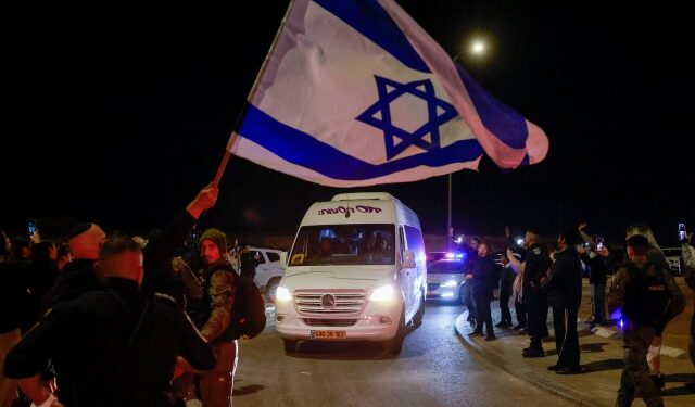 Hamás propuso canjear a los soldados israelíes cautivos por todos los presos palestinos