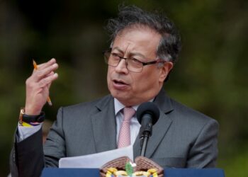 Colombia: Petro pide investigar mensajes de redes sociales que piden su muerte