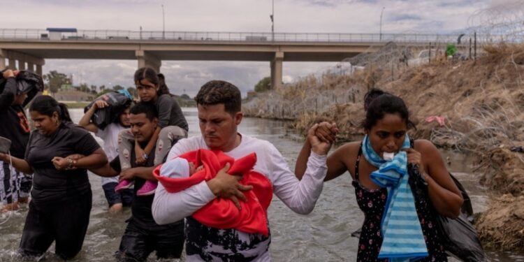 Avance Informativo 11:00AM