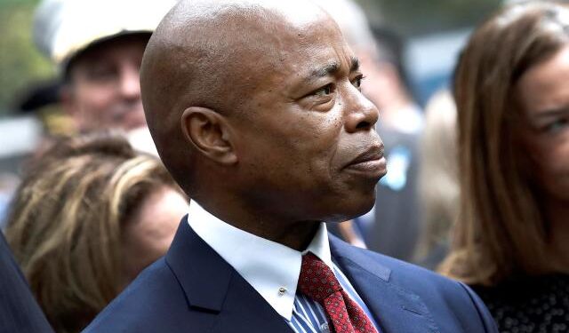 Eric Adams negó conocer a la mujer que lo denunció por una presunta agresión sexual de hace 30 años