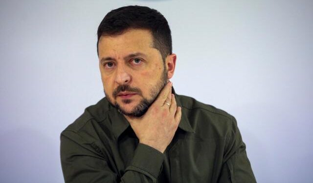 Zelenski se prepara para un invierno a la defensiva y ordena construir más fortificaciones
