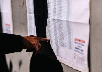 Con una participación del 45%, CNE argentino asegura que los números “son muy similares a las generales”