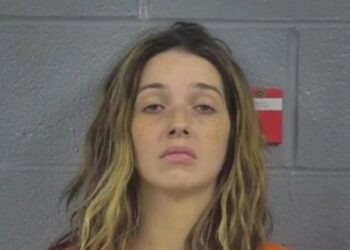 “El Wi-Fi me manipuló”: La macabra excusa de la mamá que asesinó a sus dos hijos en Kentucky