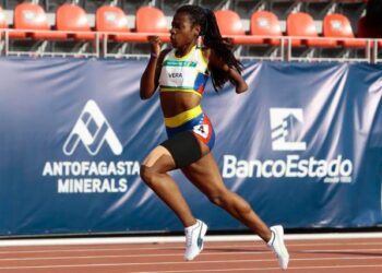 Venezolana Lisbeli Vera superó el “bullying” para convertirse en joven madre y medallista de oro