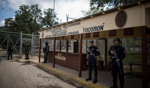 Show sin estrategia: Maduro busca tapar la crisis penitenciaria en Venezuela