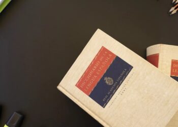 ¿Cuál es la forma correcta de conjugar el verbo “morir”: ¿”moramos” o “muramos”?