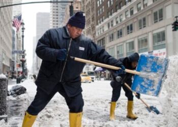 Autoridades en EEUU mantienen en alerta a varios Estados por la llegada de un frente polar con temperaturas bajas récord