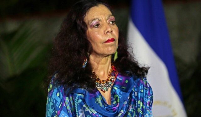 Rosario Murillo, enferma de envidia, tildó de “vampiros” a los seguidores de la nueva Miss Universo