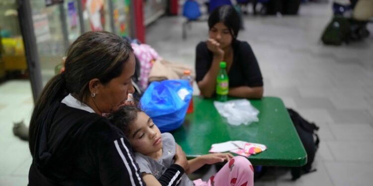 Chile fortalecerá mecanismos para expulsar a migrantes indocumentados que cometan delitos