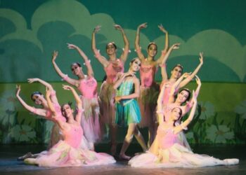 Obra “Cascanueces de Ballet de la Mar” celebra dos décadas en escena 