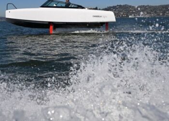 VIDEO: Presentan el primer barco de pasajeros en un hidroplano “volador” eléctrico