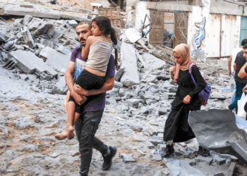 Conmovedor testimonio del hijo de una rehén hallada muerta en Gaza