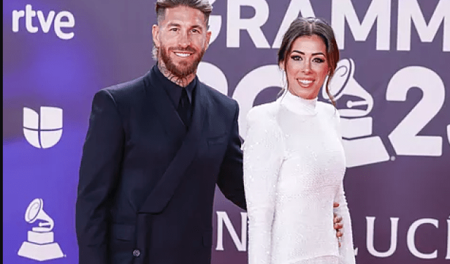 ¿Y Pilar Rubio? La misteriosa mujer con la que posó Sergio Ramos en la alfombra roja de los Latin Grammy