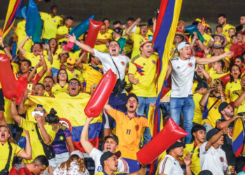 Los estadios en Colombia se convirtieron en un termómetro para calificar a Gustavo Petro
