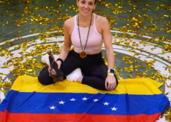 La venezolana Laura Biondo alcanzó el tercer lugar en el Mundial de Freestyle de Fútbol (FOTOS)