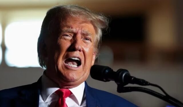 Trump visita la frontera entre EEUU y México mientras intensifica su retórica antiinmigración