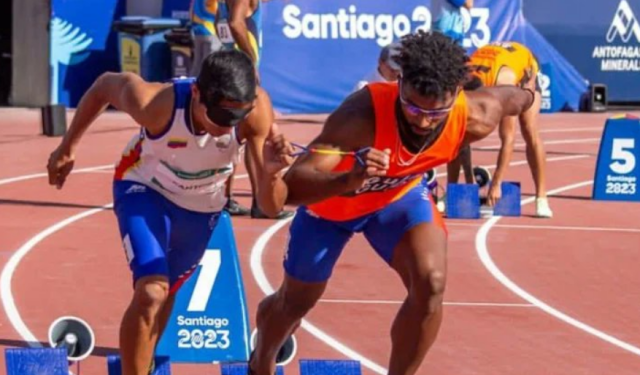 En VIDEO: venezolano Enderson Santos se llevó la presea dorada en los 100 metros – T11