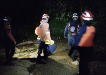 Protección Civil emprendió búsqueda nocturna de cinco personas extraviadas en zona boscosa de Táchira