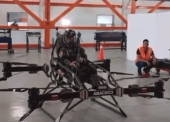Fanb fabricó dron gigante para trasladar soldados, pero falta lo más importante… ¡que vuele! (Video)