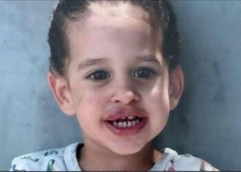 La desgarradora historia de la pequeña Avigail: la niña estadounidense que Hamás liberó, pero quedó huérfana