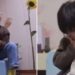 Confesión de niño coreano “rompe” el corazón de todos: “Creo que no le agrado a mi mamá”
